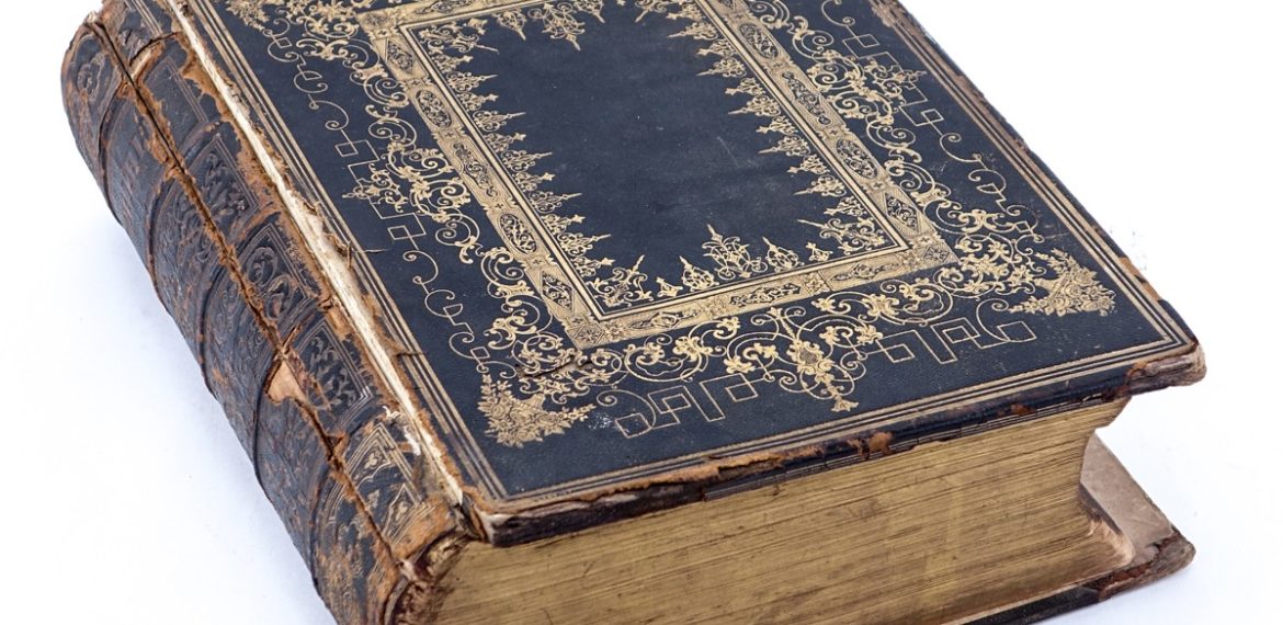 BIB000 – L’incroyable odyssée de la transmission de la Bible